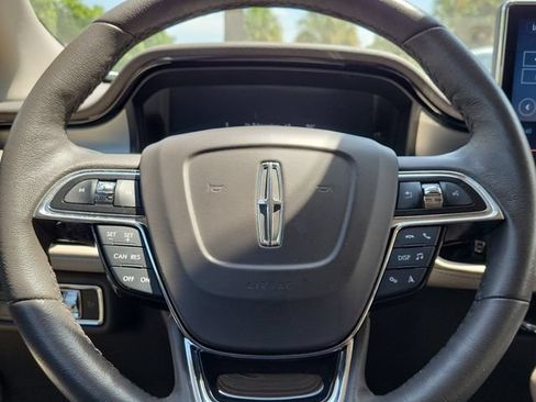 Certified 2023 Lincoln Nautilus AWD w/ Premium Package image 22