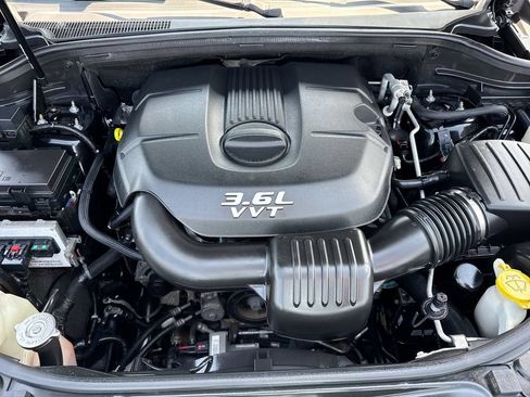 Used 2012 Jeep Grand Cherokee Laredo w/ Laredo E Group AWD/4WD image 26