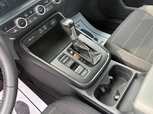 Used 2025 Honda CR-V Sport image 19