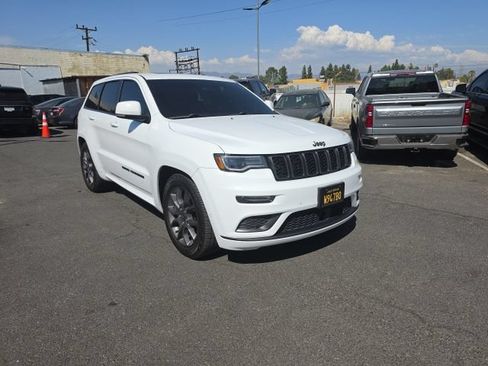 Used 2020 Jeep Grand Cherokee High Altitude AWD/4WD image 2