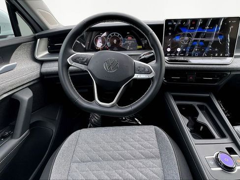 New 2026 Volkswagen Tiguan S image 8