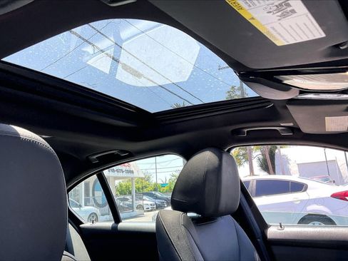 Used 2019 BMW 330i Sedan w/ Convenience Package RWD image 22