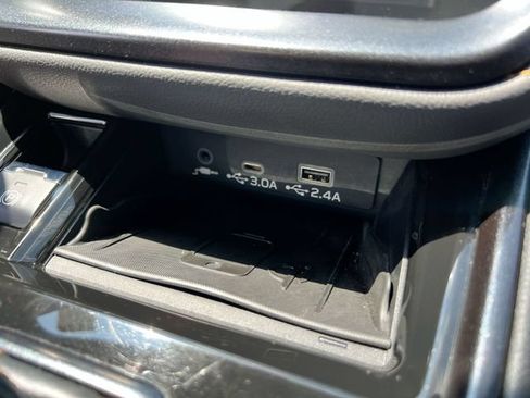Used 2023 Subaru Outback Wilderness AWD/4WD image 34