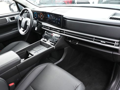 Used 2026 Hyundai Santa Fe SEL FWD image 39