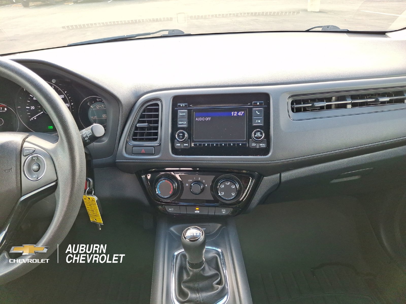 Used 2017 Honda HR-V LX image 11