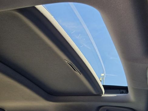 Used 2020 Honda CR-V EX image 9