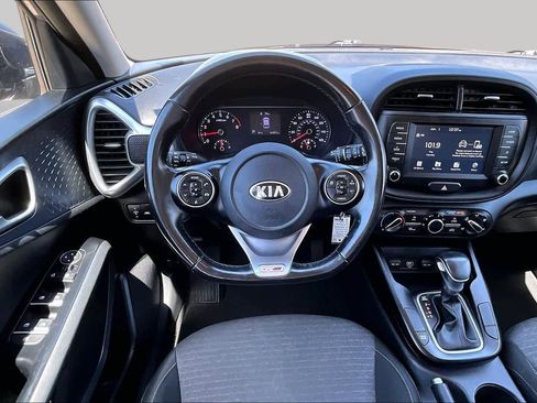 Used 2020 Kia Soul GT-Line FWD image 6