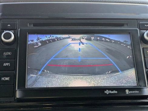 Used 2014 Toyota Tacoma PreRunner image 14