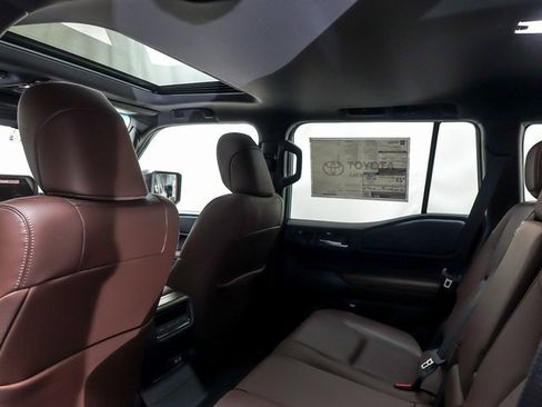 New 2025 Toyota Land Cruiser image 11