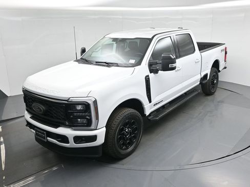New 2025 Ford F250 Lariat w/ Lariat Ultimate Package AWD/4WD image 36