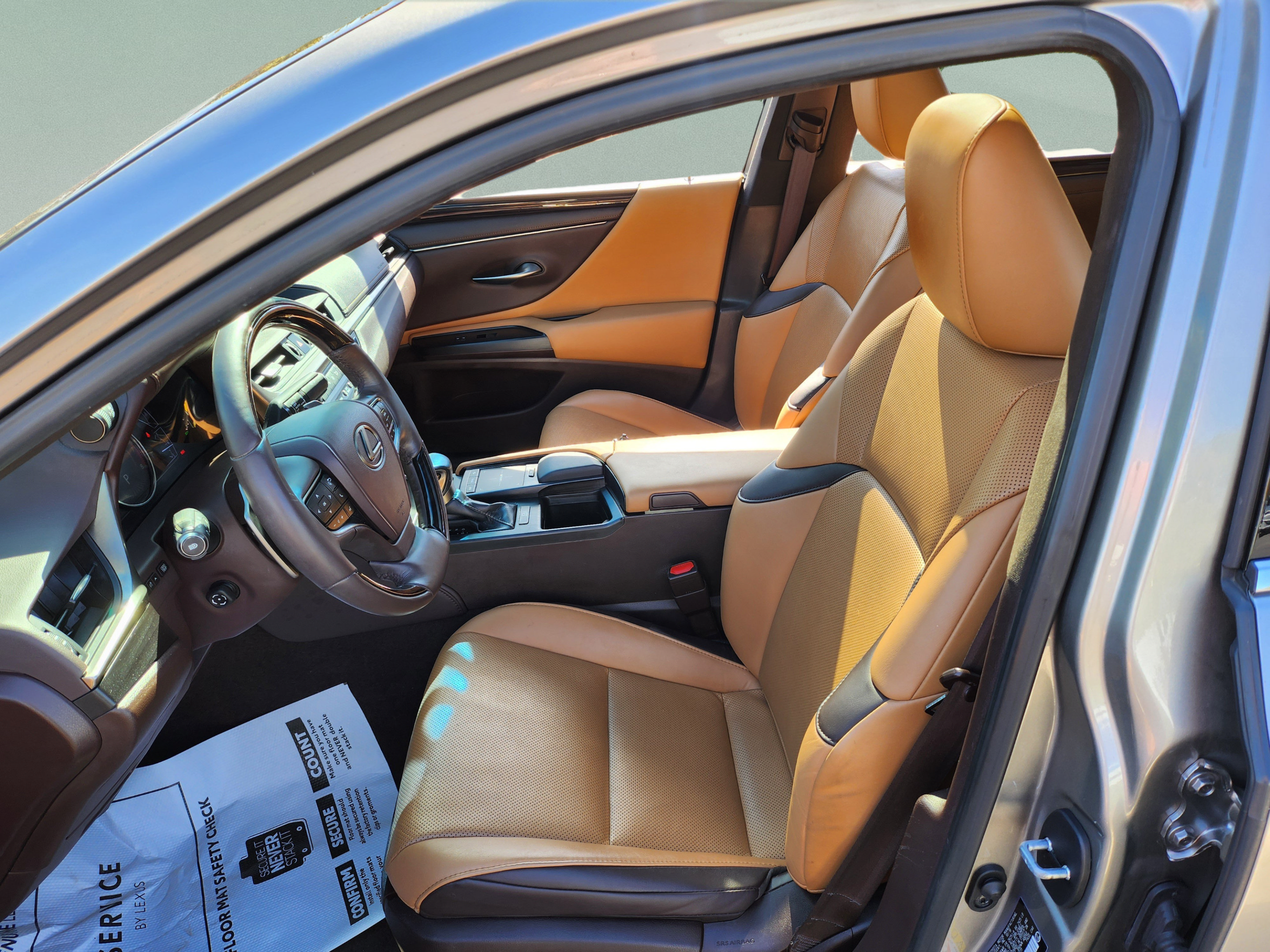 Used 2019 Lexus ES 350 w/ Premium Package FWD image 15
