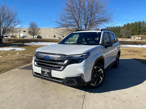 Certified 2025 Subaru Forester Limited w/ Popular Package #2 image 1