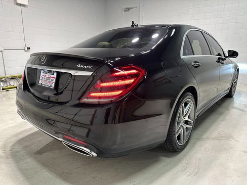 Used 2020 Mercedes-Benz S 560 4MATIC Sedan image 5