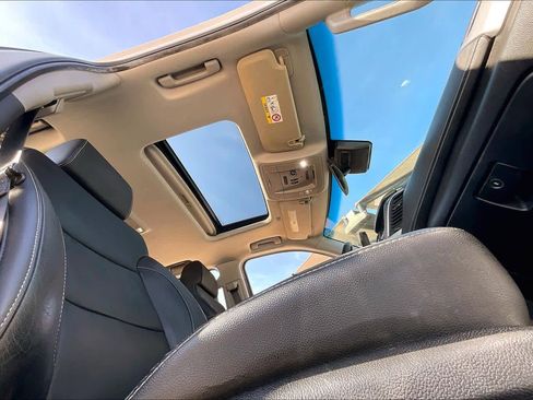 Used 2017 Chevrolet Tahoe LT w/ Luxury Package image 15