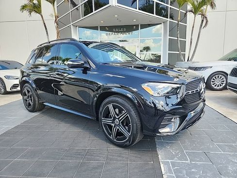 Used 2025 Mercedes-Benz GLE 350 4MATIC image 1