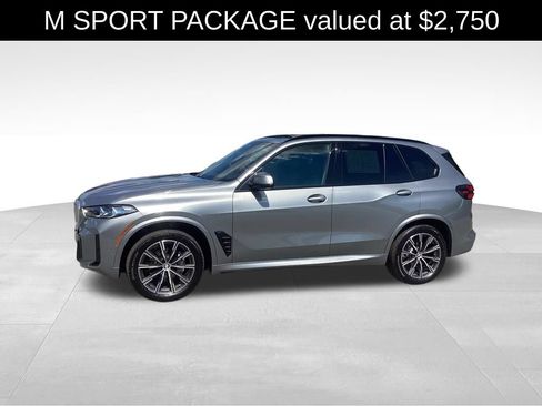 Used 2026 BMW X5 xDrive40i AWD/4WD image 3