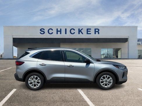 Used 2023 Ford Escape Active w/ Tech Pack #1 FWD image 2