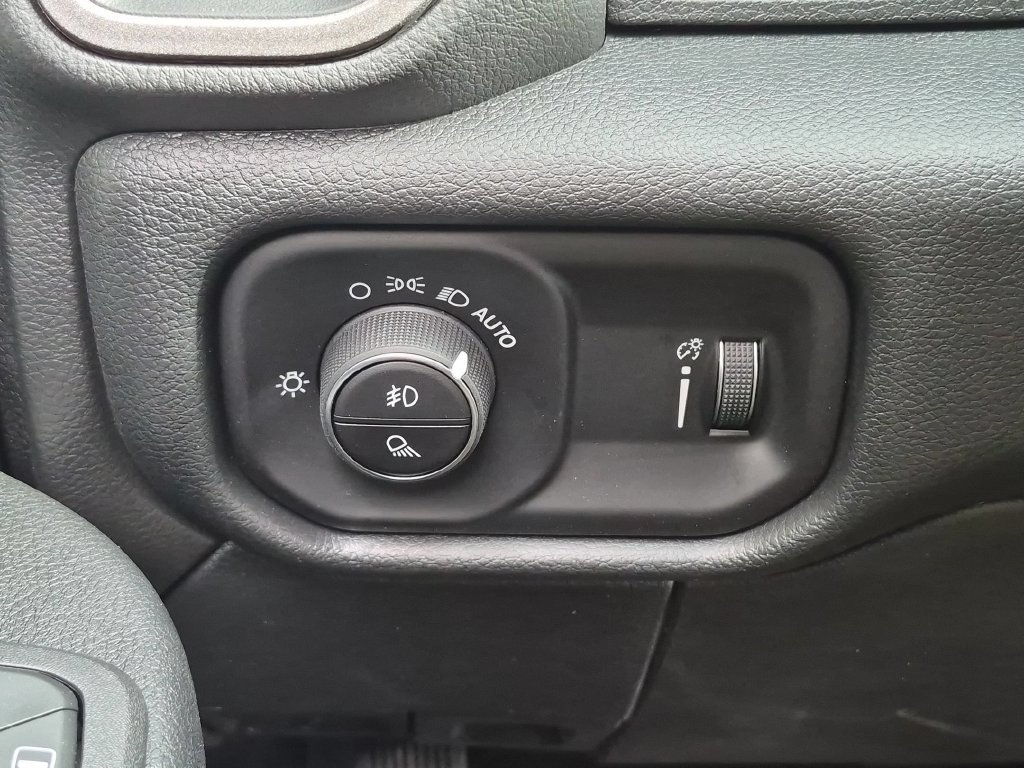 New 2026 RAM 3500 Tradesman AWD/4WD image 18