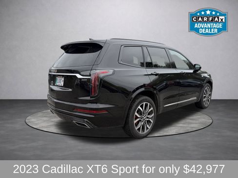 Used 2023 Cadillac XT6 Sport w/ Technology Package AWD/4WD image 5