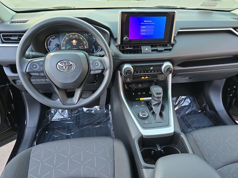 Certified 2024 Toyota RAV4 XLE image 20