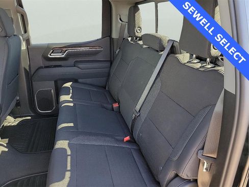 New 2026 GMC Sierra 1500 SLE w/ Preferred Package image 13