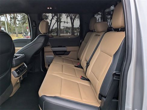 Used 2023 Ford F150 Lariat image 13