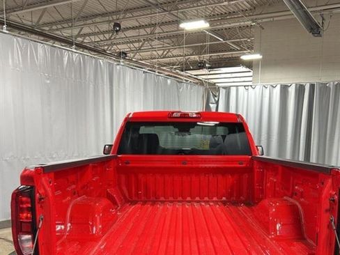 New 2025 GMC Sierra 1500 Pro w/ Convenience Package image 18
