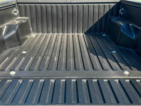 Used 2022 Toyota Tacoma SR5 image 20