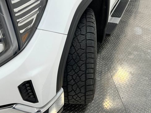 Used 2022 GMC Sierra 1500 SLT w/ SLT Premium Plus Package image 40