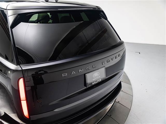 New 2026 Land Rover Range Rover SE AWD/4WD image 31
