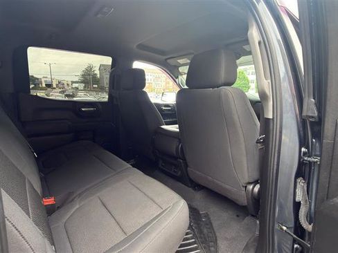 Used 2020 Chevrolet Silverado 1500 Custom Trail Boss w/ Custom Convenience Package AWD/4WD image 16