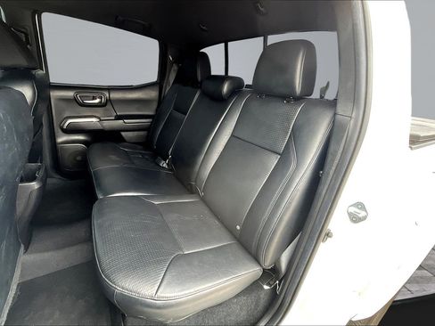 Used 2023 Toyota Tacoma Limited AWD/4WD image 24