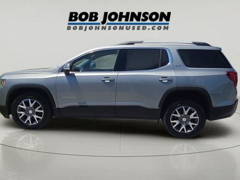 Used 2023 GMC Acadia SLT FWD image 6