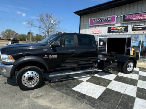 Used 2018 RAM 5500 SLT w/ Quick Order Package 29G SLT image 3