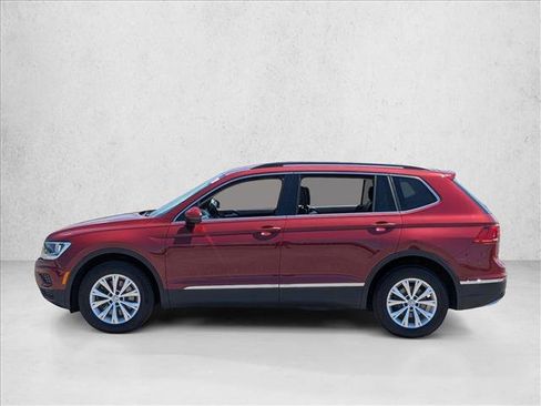 Used 2018 Volkswagen Tiguan SE FWD image 9