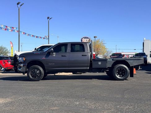 Used 2022 RAM 3500 Tradesman image 28