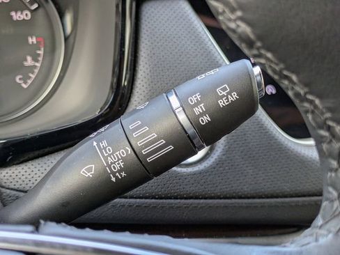 Certified 2023 Cadillac XT5 Premium Luxury w/ Technology Package image 31