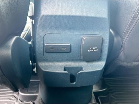 Certified 2025 Ford Maverick XLT w/ XLT Luxury Package AWD/4WD image 32