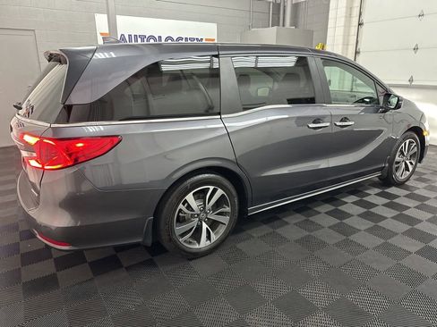 Used 2024 Honda Odyssey Touring image 10