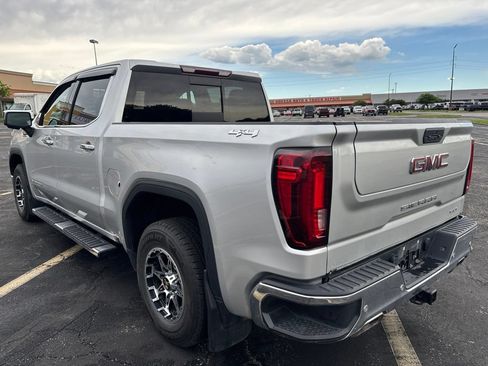 Used 2021 GMC Sierra 1500 SLT w/ SLT Premium Plus Package AWD/4WD image 7