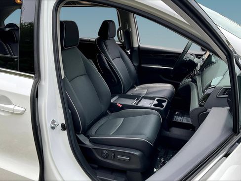 Used 2026 Honda Odyssey Elite image 29