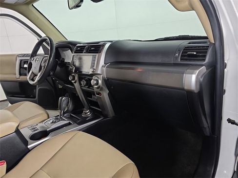 Used 2020 Toyota 4Runner SR5 Premium w/ Moonroof Package image 23