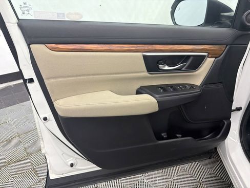 Used 2018 Honda CR-V EX image 11