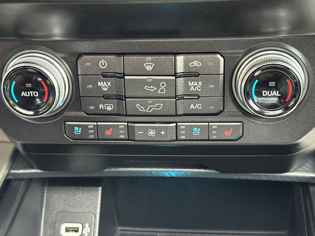Used 2019 Ford F150 Lariat w/ Equipment Group 502A Luxury AWD/4WD image 34