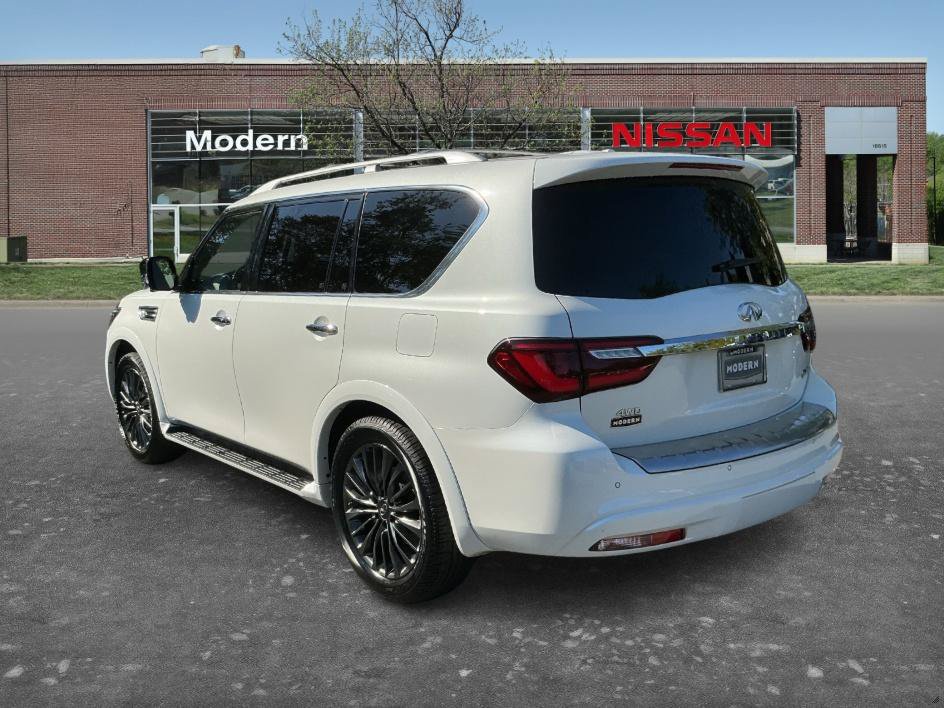 Used 2022 INFINITI QX80 Sensory w/ Cargo Package AWD/4WD image 2