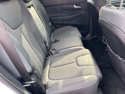 Used 2019 Hyundai Santa Fe SEL FWD image 9