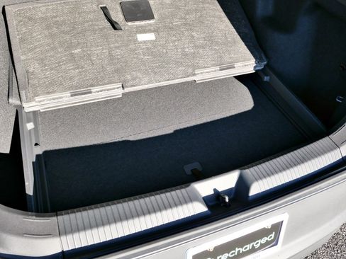 Used 2024 Volkswagen ID.4 Pro S image 25