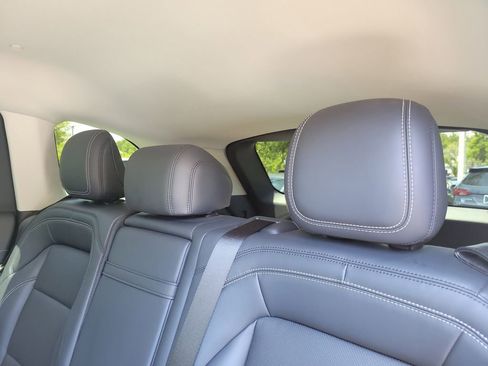 Used 2024 Lincoln Nautilus Premier AWD/4WD image 19