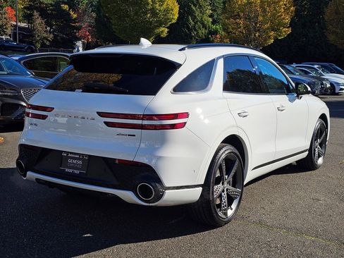 Certified 2025 Genesis GV70 3.5T Sport w/ Sport Advanced Package image 5