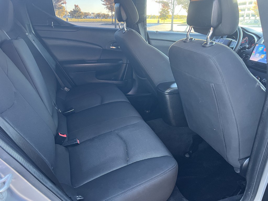 Used 2013 Dodge Avenger SE FWD image 13